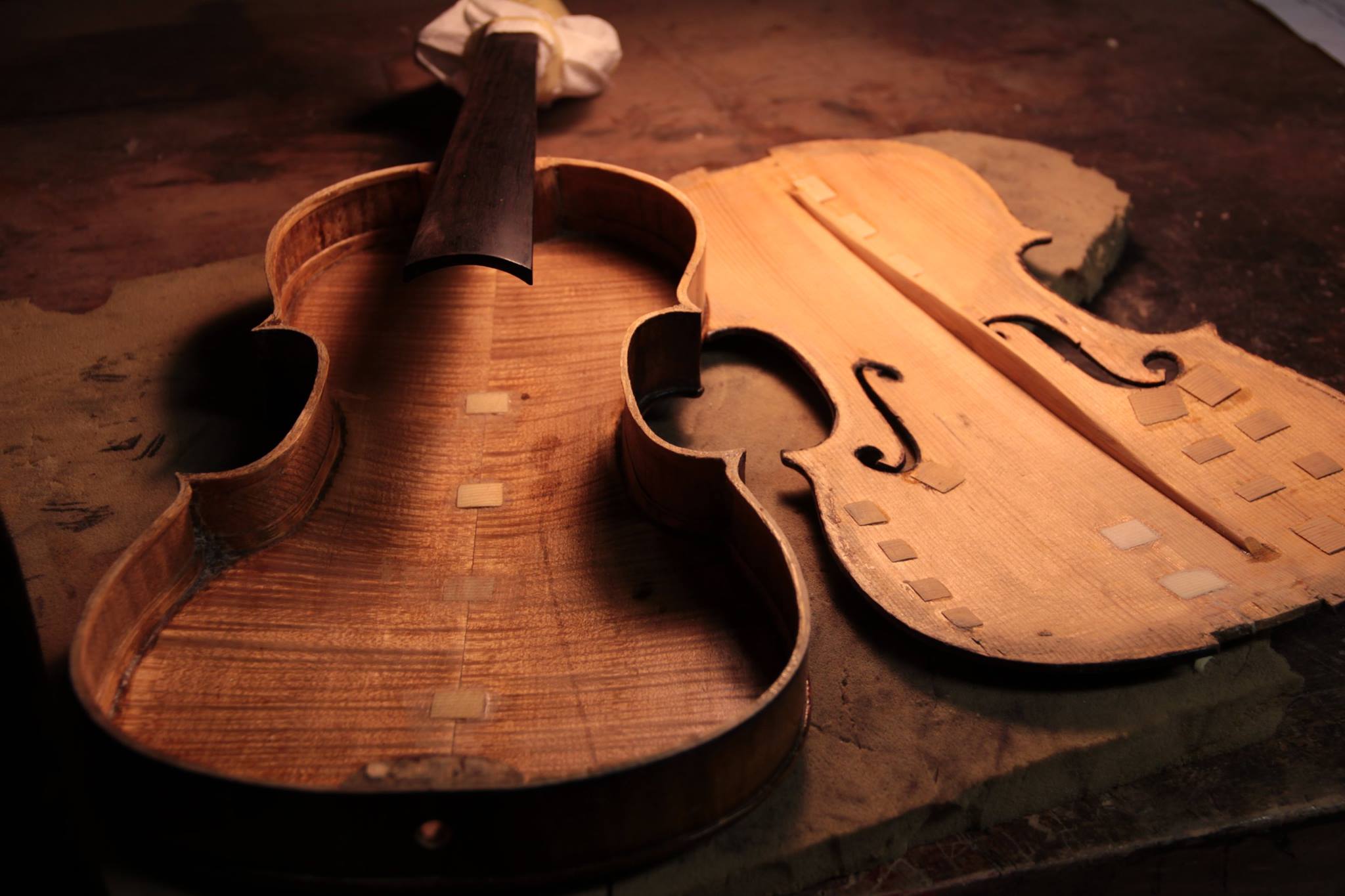 restoration-of-a-musical-instrument-antique-violins-value-luthier-files