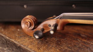 Studio violin