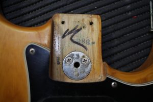 Stratocaster 76 refret