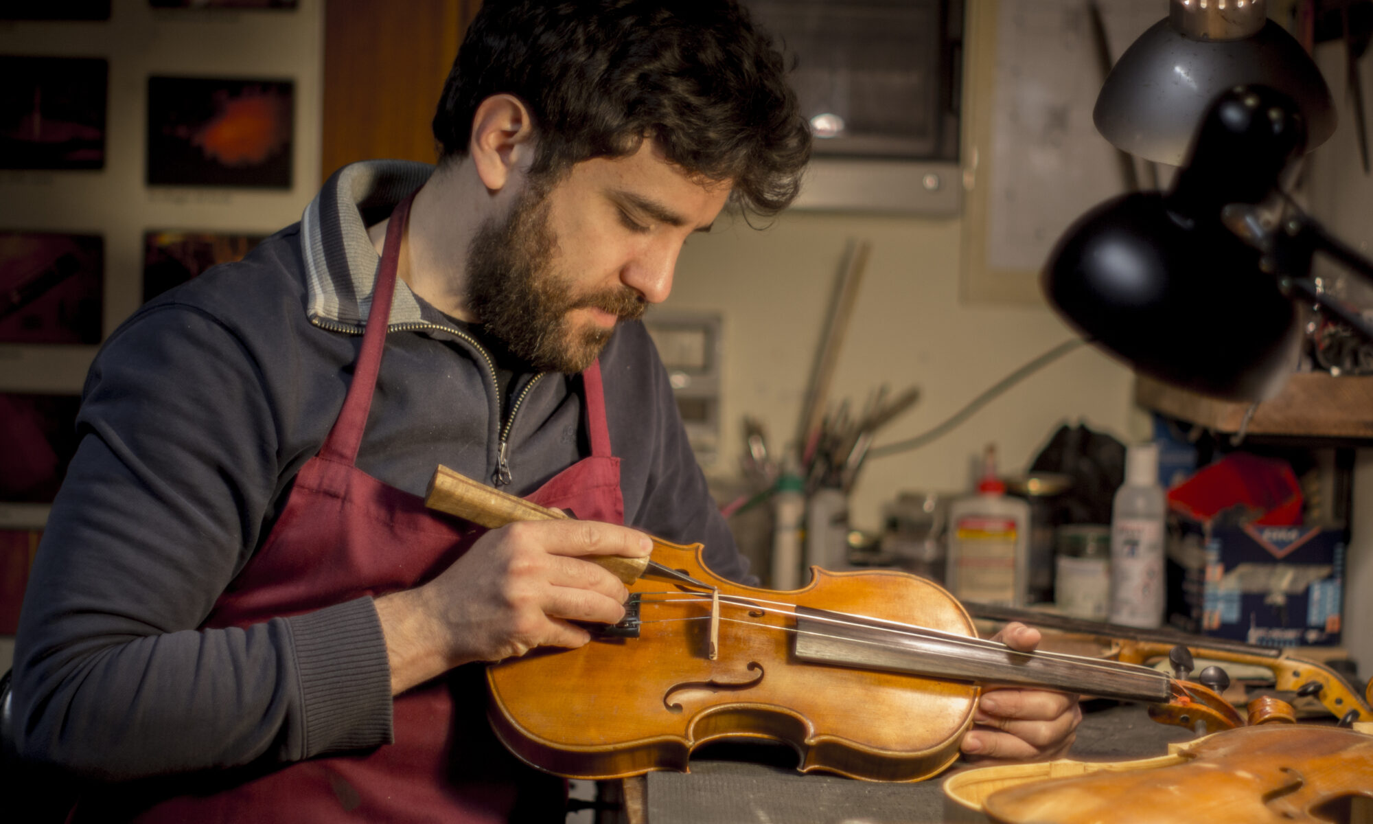 Quanto costa un violino fatto da un liutaio?